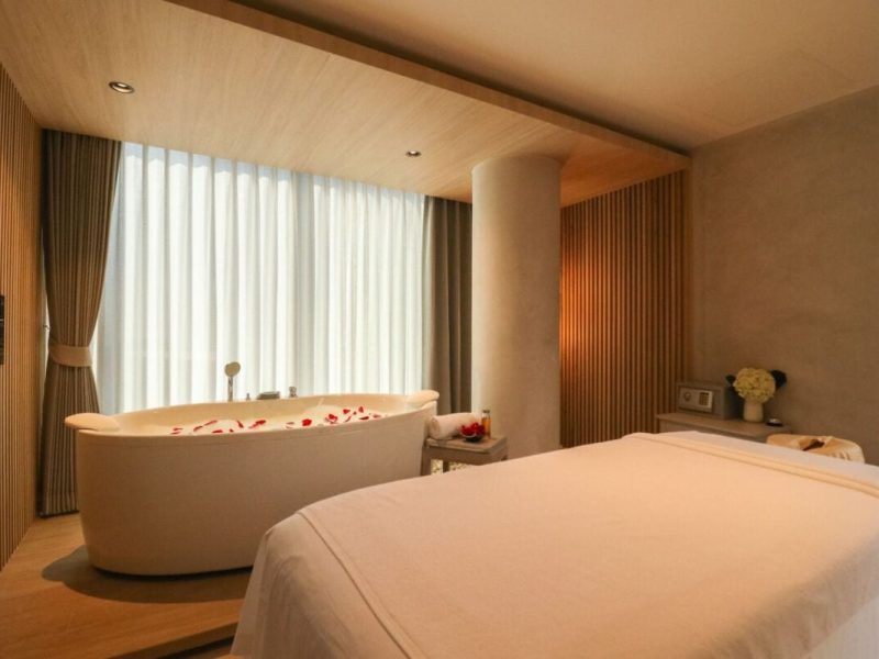 Makkha spa in bangkkok BTS Asok