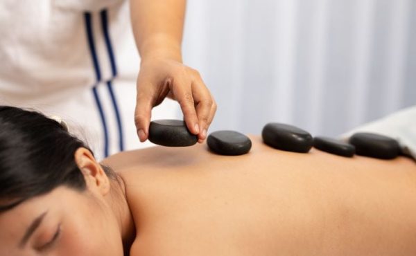 Hot Stone massage Chiangmai Makkha Spa Hot Stone massage Bangkok